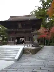 尊永寺の山門