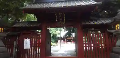 金王八幡宮の山門・神門