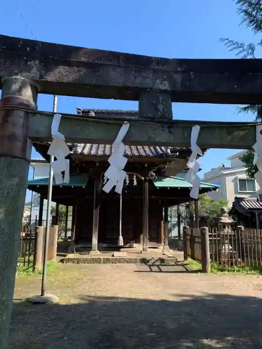 鶴岡八幡宮の周辺