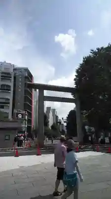 靖國神社の鳥居