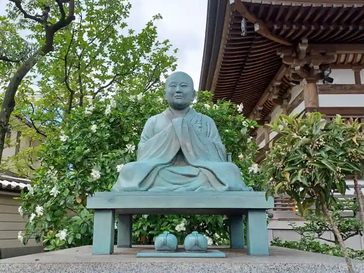 總持寺の像