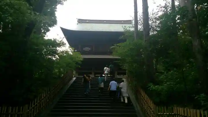円覚寺の{uncategorized: "未分類", other: "その他", undefined: "問題あり", building: "その他建物", grave: "お墓", sacred_gate: "鳥居", guardian: "狛犬", statue: "像", buddha: "仏像", history: "歴史", nature: "自然", garden: "庭園", animal: "動物", pagoda: "塔", temizu: "手水舎", mountain_gate: "山門・神門", sanctuary: "本殿・本堂", subordinate: "末社・摂社", art: "芸術", scenery: "景色", jizo: "地蔵", ema: "絵馬", goshuin: "御朱印", omikuji: "おみくじ", items: "授与品その他", amulet: "お守り", goshuincho: "御朱印帳", eats: "食事", festival: "お祭り", votive_dance: "神楽", shichigosan: "七五三参", wedding: "結婚式", experience: "体験その他", initially: "初詣", around: "周辺", anti_infection: "感染症対策"}
