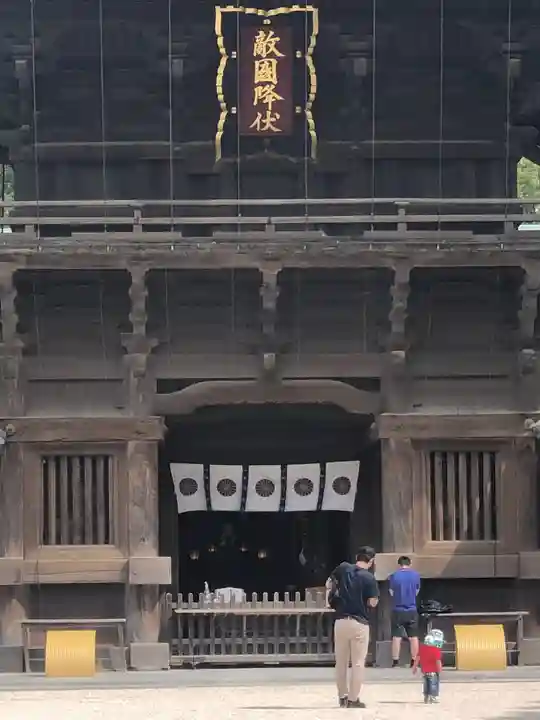 筥崎宮の山門・神門