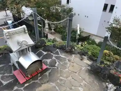 成子天神社の末社・摂社