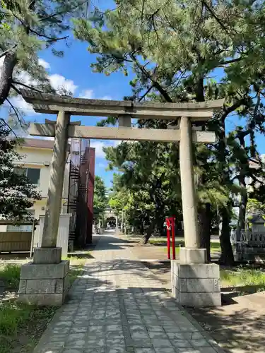 平塚三嶋神社の鳥居