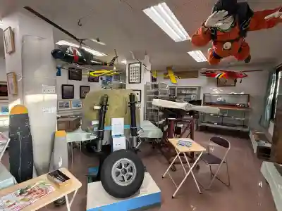 泉州磐船神社の{uncategorized: "未分類", other: "その他", undefined: "問題あり", building: "その他建物", grave: "お墓", sacred_gate: "鳥居", guardian: "狛犬", statue: "像", buddha: "仏像", history: "歴史", nature: "自然", garden: "庭園", animal: "動物", pagoda: "塔", temizu: "手水舎", mountain_gate: "山門・神門", sanctuary: "本殿・本堂", subordinate: "末社・摂社", art: "芸術", scenery: "景色", jizo: "地蔵", ema: "絵馬", goshuin: "御朱印", omikuji: "おみくじ", items: "授与品その他", amulet: "お守り", goshuincho: "御朱印帳", eats: "食事", festival: "お祭り", votive_dance: "神楽", shichigosan: "七五三参", wedding: "結婚式", experience: "体験その他", initially: "初詣", around: "周辺", anti_infection: "感染症対策"}