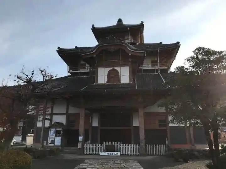 金鳳山 正法寺の本殿・本堂