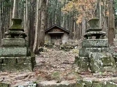 笹原神社の本殿