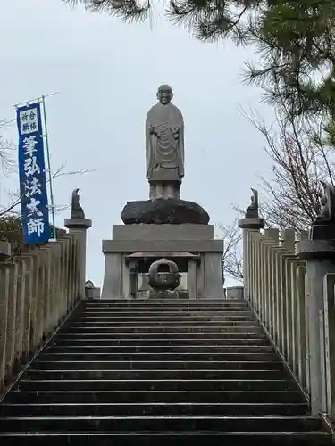 犬山寂光院の像