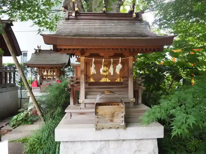 成子天神社の末社・摂社