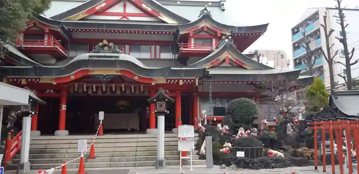 京濱伏見稲荷神社の本殿・本堂