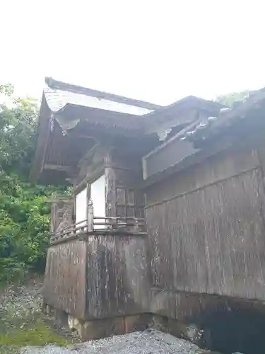 荒倉神社の本殿