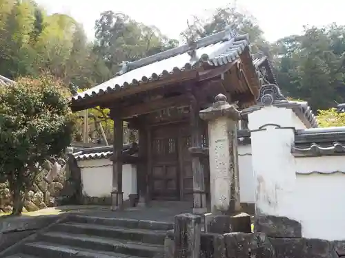 光明禅寺の山門・神門