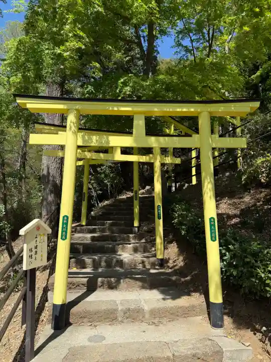 足利織姫神社の{uncategorized: "未分類", other: "その他", undefined: "問題あり", building: "その他建物", grave: "お墓", sacred_gate: "鳥居", guardian: "狛犬", statue: "像", buddha: "仏像", history: "歴史", nature: "自然", garden: "庭園", animal: "動物", pagoda: "塔", temizu: "手水舎", mountain_gate: "山門・神門", sanctuary: "本殿・本堂", subordinate: "末社・摂社", art: "芸術", scenery: "景色", jizo: "地蔵", ema: "絵馬", goshuin: "御朱印", omikuji: "おみくじ", items: "授与品その他", amulet: "お守り", goshuincho: "御朱印帳", eats: "食事", festival: "お祭り", votive_dance: "神楽", shichigosan: "七五三参", wedding: "結婚式", experience: "体験その他", initially: "初詣", around: "周辺", anti_infection: "感染症対策"}
