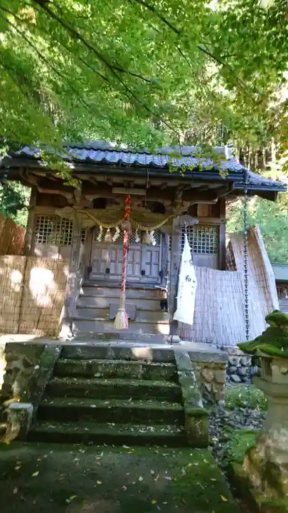 石部神社の本殿・本堂