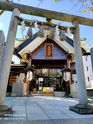 元三島神社の鳥居
