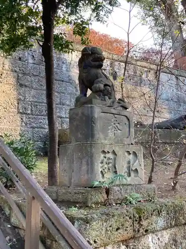 西向天神社の狛犬