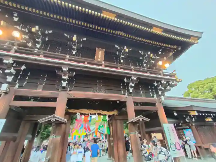 真清田神社の山門・神門