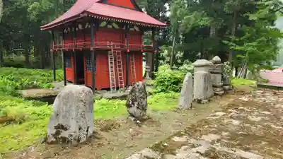 大日寺跡湯殿山神社(山形県)