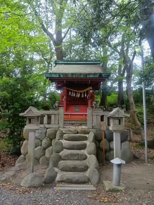 堤治神社の{uncategorized: "未分類", other: "その他", undefined: "問題あり", building: "その他建物", grave: "お墓", sacred_gate: "鳥居", guardian: "狛犬", statue: "像", buddha: "仏像", history: "歴史", nature: "自然", garden: "庭園", animal: "動物", pagoda: "塔", temizu: "手水舎", mountain_gate: "山門・神門", sanctuary: "本殿・本堂", subordinate: "末社・摂社", art: "芸術", scenery: "景色", jizo: "地蔵", ema: "絵馬", goshuin: "御朱印", omikuji: "おみくじ", items: "授与品その他", amulet: "お守り", goshuincho: "御朱印帳", eats: "食事", festival: "お祭り", votive_dance: "神楽", shichigosan: "七五三参", wedding: "結婚式", experience: "体験その他", initially: "初詣", around: "周辺", anti_infection: "感染症対策"}