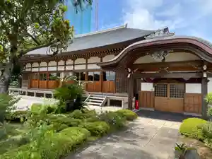 正光寺の本殿・本堂(2023年08月23日(水) 21時57分22秒投稿)