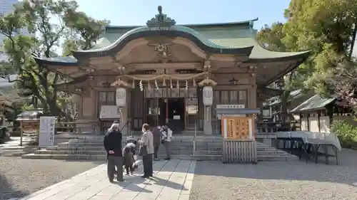 坐摩神社の本殿