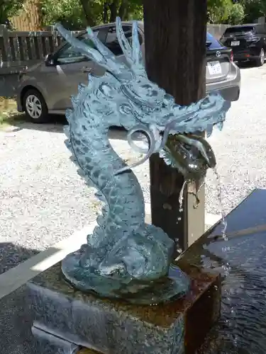 神明宮の手水舎