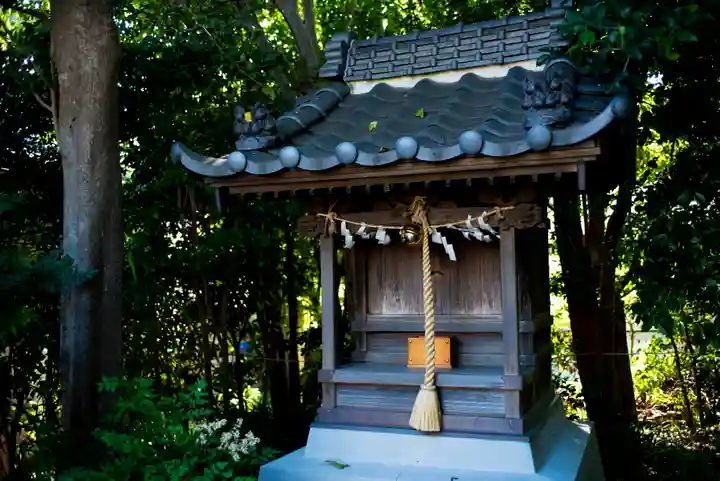 大曽根八幡神社の末社・摂社