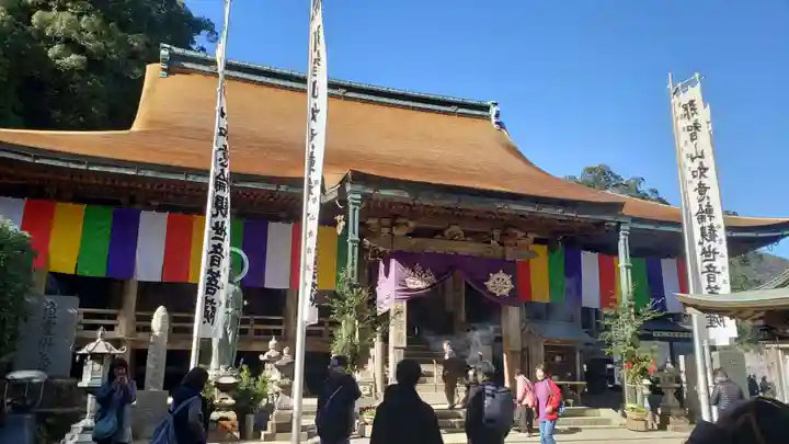 青岸渡寺の本殿・本堂