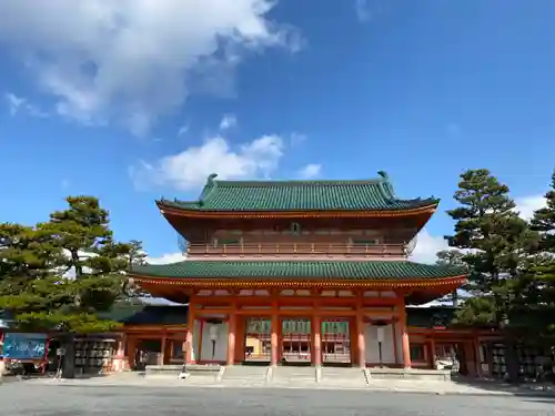 平安神宮の山門・神門