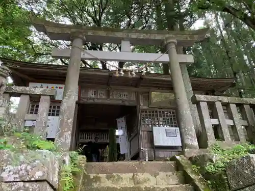 境神社の鳥居