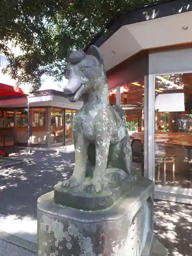 冠稲荷神社の狛犬