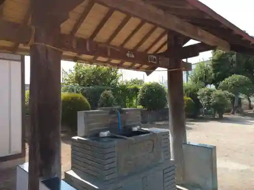 鈴谷天神社の手水舎