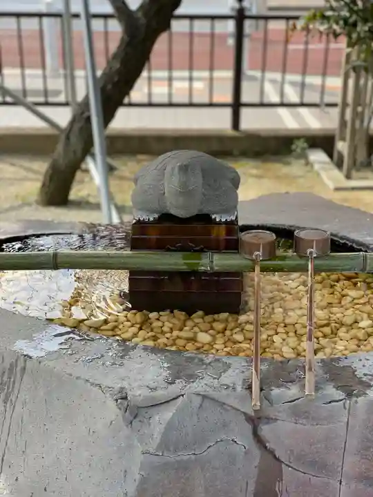 白旗神社の手水舎