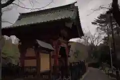 狭山山不動寺の山門