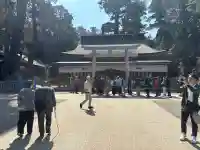 鹿島神宮の{uncategorized: "未分類", other: "その他", undefined: "問題あり", building: "その他建物", grave: "お墓", sacred_gate: "鳥居", guardian: "狛犬", statue: "像", buddha: "仏像", history: "歴史", nature: "自然", garden: "庭園", animal: "動物", pagoda: "塔", temizu: "手水舎", mountain_gate: "山門・神門", sanctuary: "本殿・本堂", subordinate: "末社・摂社", art: "芸術", scenery: "景色", jizo: "地蔵", ema: "絵馬", goshuin: "御朱印", omikuji: "おみくじ", items: "授与品その他", amulet: "お守り", goshuincho: "御朱印帳", eats: "食事", festival: "お祭り", votive_dance: "神楽", shichigosan: "七五三参", wedding: "結婚式", experience: "体験その他", initially: "初詣", around: "周辺", anti_infection: "感染症対策"}