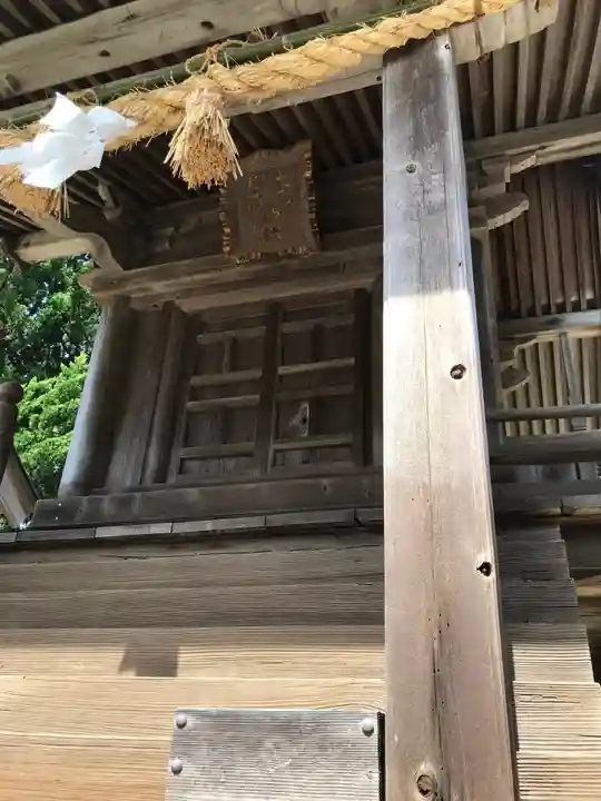 津田八幡宮の末社・摂社