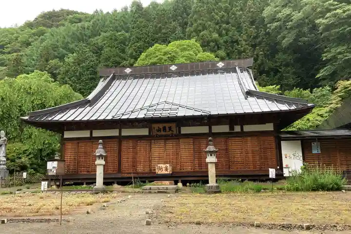 栖雲寺の本殿・本堂
