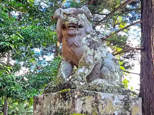 熊野神社の狛犬