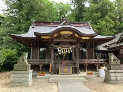 素鵞神社の{uncategorized: "未分類", other: "その他", undefined: "問題あり", building: "その他建物", grave: "お墓", sacred_gate: "鳥居", guardian: "狛犬", statue: "像", buddha: "仏像", history: "歴史", nature: "自然", garden: "庭園", animal: "動物", pagoda: "塔", temizu: "手水舎", mountain_gate: "山門・神門", sanctuary: "本殿・本堂", subordinate: "末社・摂社", art: "芸術", scenery: "景色", jizo: "地蔵", ema: "絵馬", goshuin: "御朱印", omikuji: "おみくじ", items: "授与品その他", amulet: "お守り", goshuincho: "御朱印帳", eats: "食事", festival: "お祭り", votive_dance: "神楽", shichigosan: "七五三参", wedding: "結婚式", experience: "体験その他", initially: "初詣", around: "周辺", anti_infection: "感染症対策"}