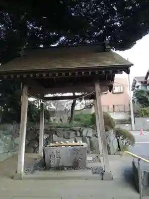 金ヶ作熊野神社の手水舎