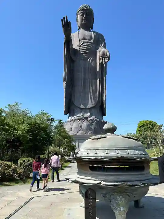 東本願寺本廟 牛久浄苑(牛久大仏)(茨城県)