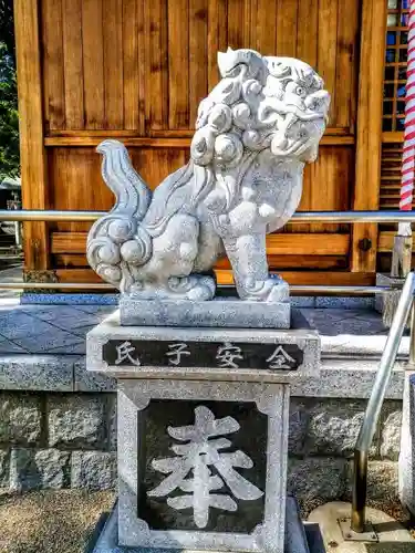 長草天神社の狛犬
