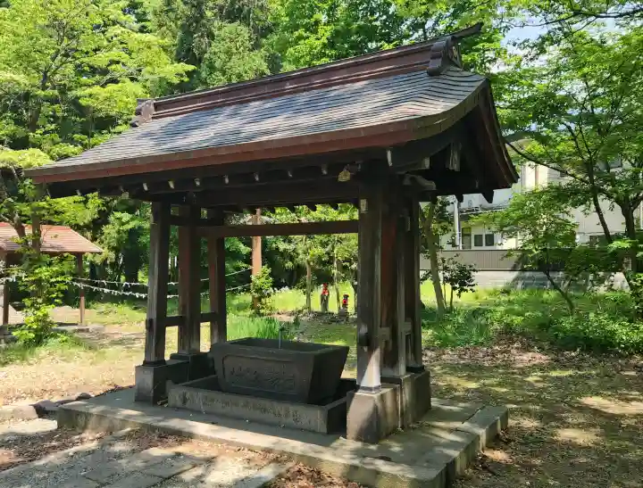 出羽国分寺薬師堂の{uncategorized: "未分類", other: "その他", undefined: "問題あり", building: "その他建物", grave: "お墓", sacred_gate: "鳥居", guardian: "狛犬", statue: "像", buddha: "仏像", history: "歴史", nature: "自然", garden: "庭園", animal: "動物", pagoda: "塔", temizu: "手水舎", mountain_gate: "山門・神門", sanctuary: "本殿・本堂", subordinate: "末社・摂社", art: "芸術", scenery: "景色", jizo: "地蔵", ema: "絵馬", goshuin: "御朱印", omikuji: "おみくじ", items: "授与品その他", amulet: "お守り", goshuincho: "御朱印帳", eats: "食事", festival: "お祭り", votive_dance: "神楽", shichigosan: "七五三参", wedding: "結婚式", experience: "体験その他", initially: "初詣", around: "周辺", anti_infection: "感染症対策"}