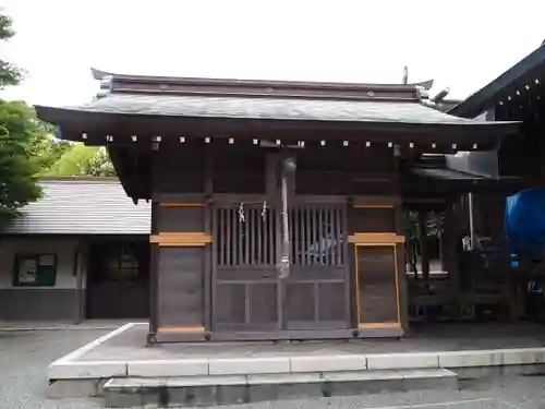 鴨居八幡神社の末社・摂社