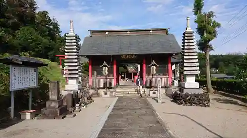 長谷寺(白岩観音)の山門・神門