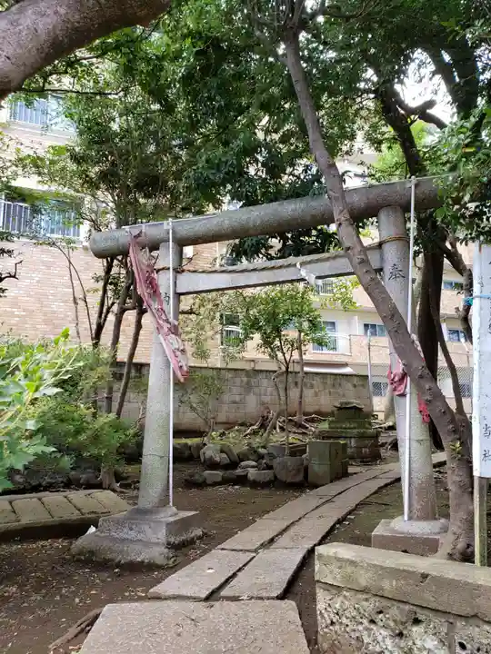 松が丘北野神社の鳥居
