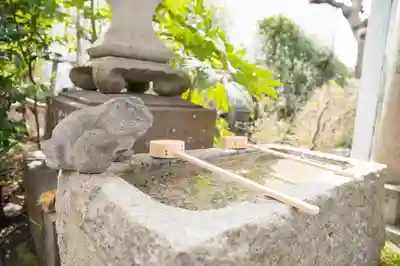 横浜御嶽神社の手水舎