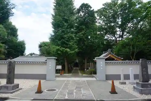 大林寺の山門