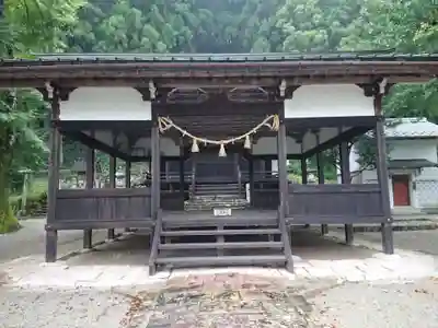 六所神社の本殿・本堂